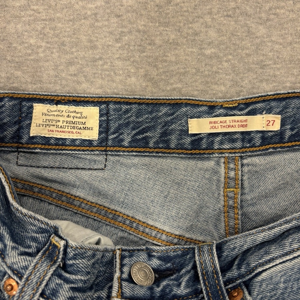 Levi's Premium Ribcage Straight Jeans Womens Size 27x25.5 Blue Medium Wash Denim - Picture 3 of 12
